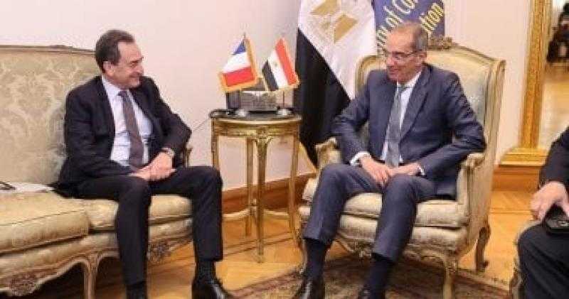 وزير الاتصالات يبحث مع السفير الفرنسي فرص جذب الاستثمارات للقطاع التكنولوجي