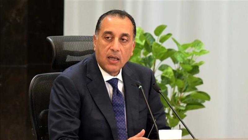 رئيس الوزراء يناقش التصورات المقترحة لحزمة الحماية الاجتماعية التي كلف بها الرئيس السيسي