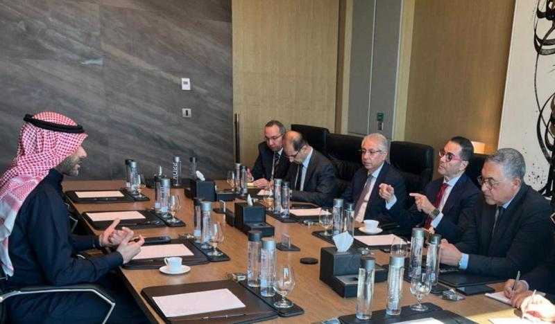 وزير الاستثمار يتابع توسعات مجموعة ”علي الغانم” الكويتية في مصر