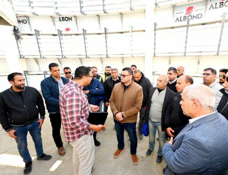 وزير الإسكان يتفقد أعمال تنفيذ ”كمبوند مزارين” بالعلمين الجديدة| صور