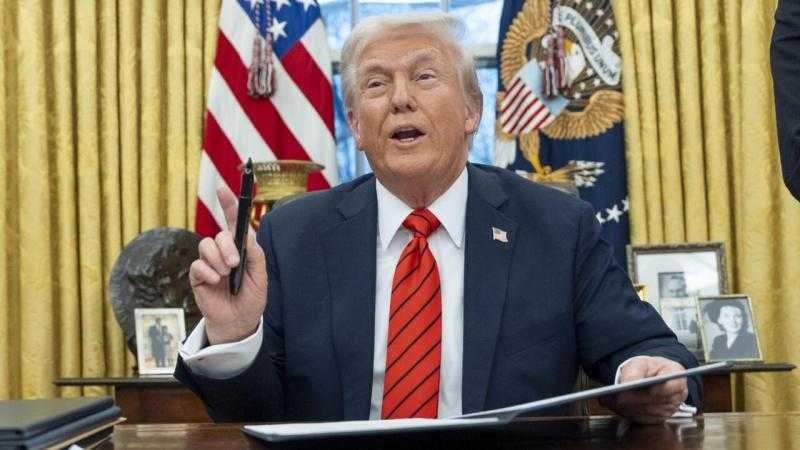 ترامب: السعودية وافقت على ضخ تريليون دولار في الاقتصاد الأمريكي