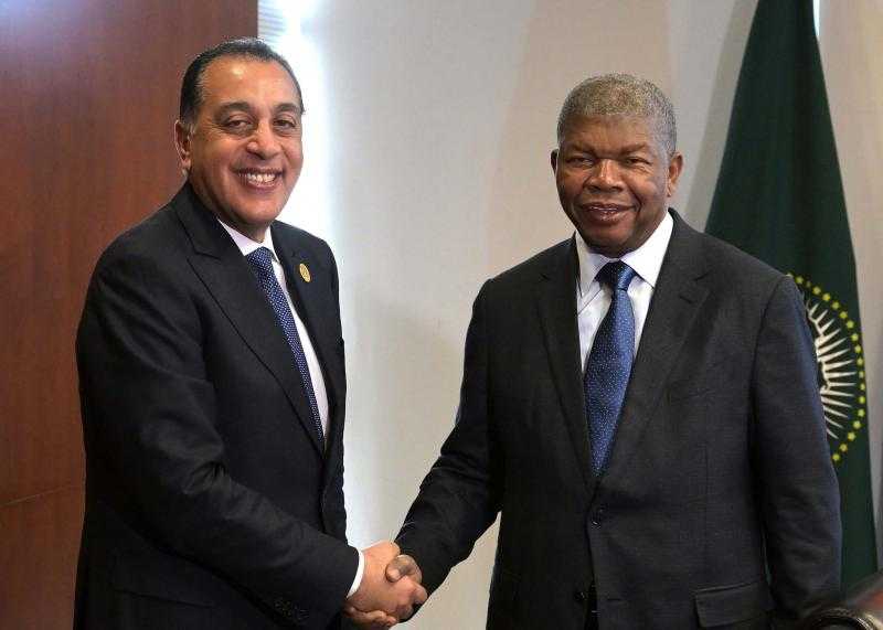 رئيس الوزراء: رغبة في تطوير التعاون مع أنجولا بمجالات البنية التحتية والزراعة والاتصالات