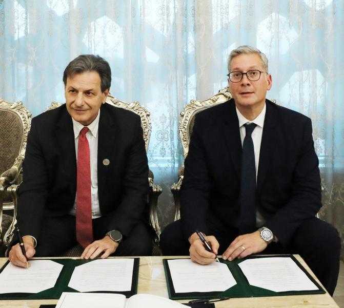 مصر واليونان يوقعان مذكرة تفاهم للتعاون في تطبيق جمع وتخزين الكربون