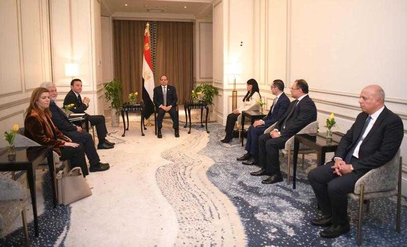 الرئيس السيسي يبحث مع رئيس ”نفانتيا” الإسبانية الاستثمار بمجالي السفن والطاقة
