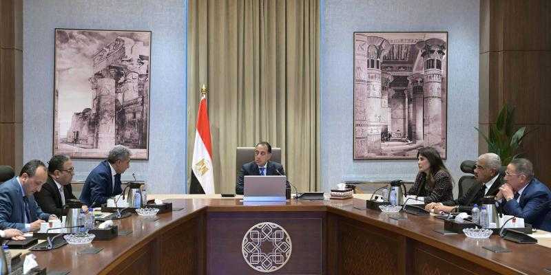 اللجنة الاستشارية لتطوير السياحة: القطاع ركن أساسى للاقتصاد ومهم لتوفير العملة