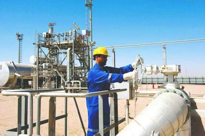 ميد: نفط الكويت تحدد موعد تقديم عطاءين نفطيين بملياري دولار