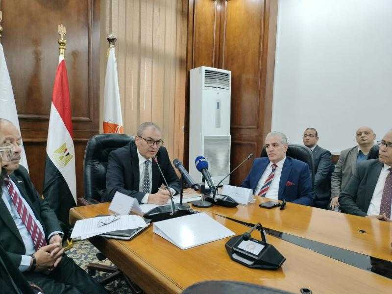 رئيس غرفة الملابس: التركيز على زيادة الصادرات ذات القيمة المضافة العالية