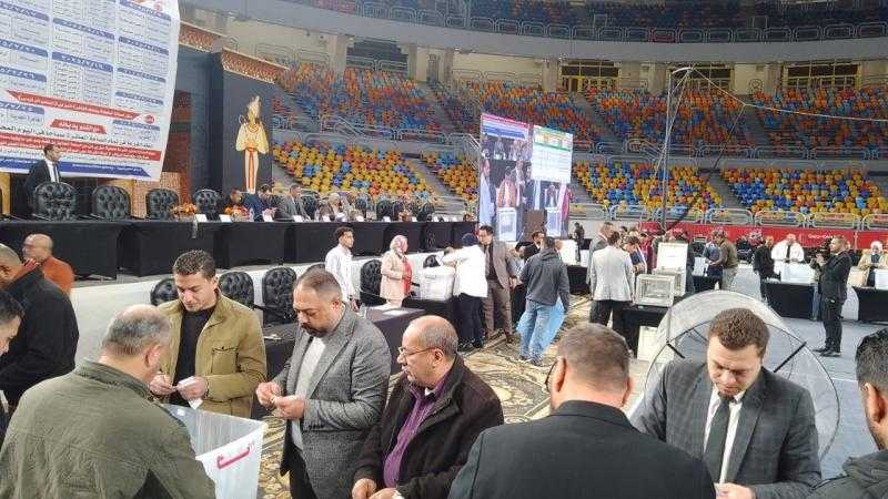 وزير الإسكان: إجراء القرعة العلنية على قطع أراضي ووحدات ”مسكن” بمدينة السادات