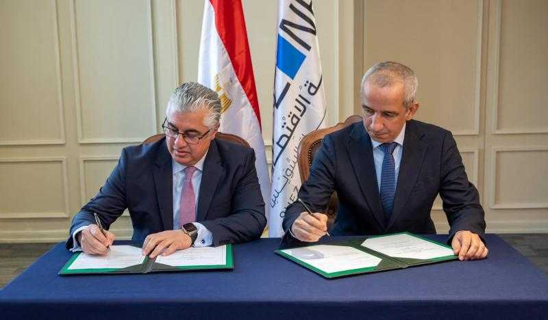 ”اقتصادية قناة السويس” توقع عقد مشروع ”أروغلو نيتينج” التركي باستثمارات 120 مليون دولار