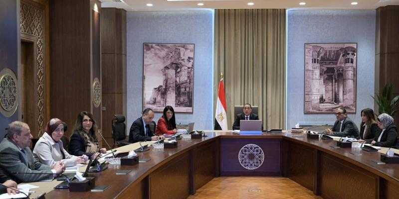 وزيرة التخطيط: البنية التحتية والتنمية الصناعية تستحوذ على 35% من الاستثمارات لعام 2025/2026