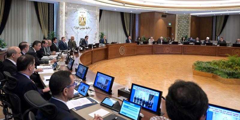 مجلس الوزراء يوافق على إنشاء منطقة صناعية خضراء نظيفة بخليج السويس