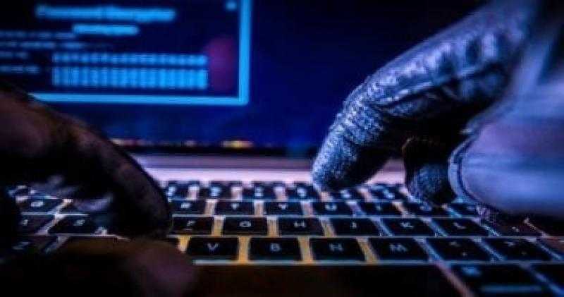 هآرتس: عملية قرصنة أدت لتسريب بيانات آلاف الإسرائيليين من حاملى السلاح
