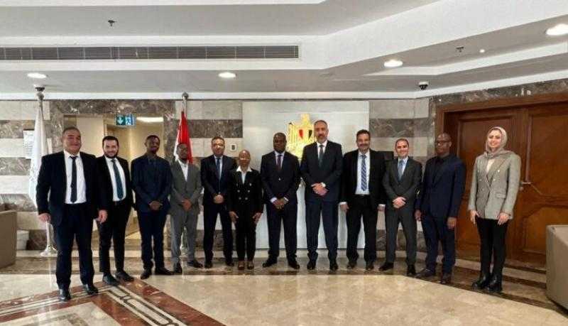 وفد فني من تنزانيا يزور البنك المركزي المصري للتعرف على تجربته الناجحة بمجال الأمن السيبراني للقطاعات المصرفية