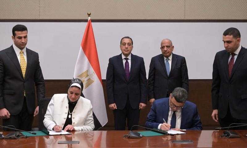 بقدرة 500 ميجاوات.. اتفاقية لإنشاء محطة رياح لإنتاج الكهرباء بخليج السويس