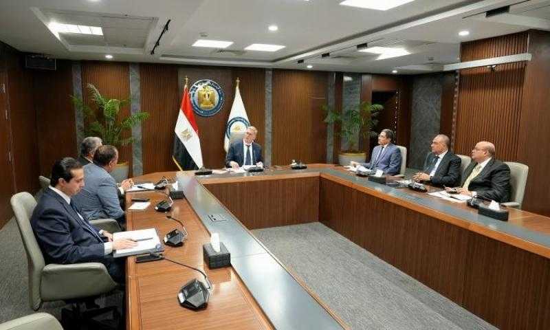 وزير البترول: إنتاج الغاز من آبار المرحلة العاشرة لغرب الدلتا خطوة مهمة فى زيادة الإنتاج