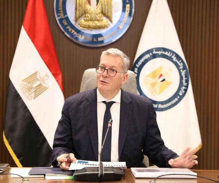 وزير البترول: نُنسق مع ”الكهرباء” لتلبية احتياجات الاستهلاك خلال الصيف