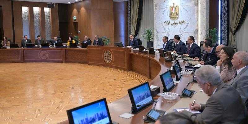 رئيس الوزراء: نعمل على تيسير إجراءات الحصول على العقار المصري من الأجانب