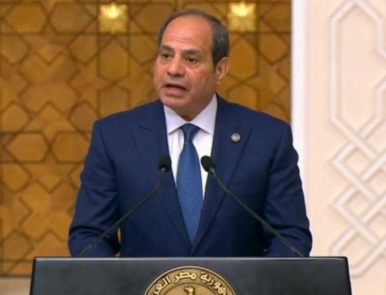 الرئيس السيسي: اتفقت مع ”ماكرون” على تعزيز التعاون بصناعة السكك الحديدية والذكاء الاصطناعي والهيدروجين الأخضر