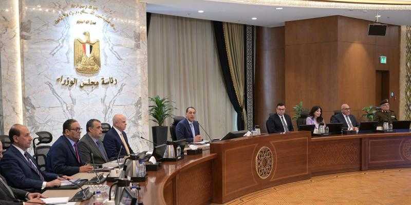 التجهيز للمرحلة الثانية.. رئيس الوزراء يُتابع الموقف التنفيذي لمشروعات ”حياة كريمة”