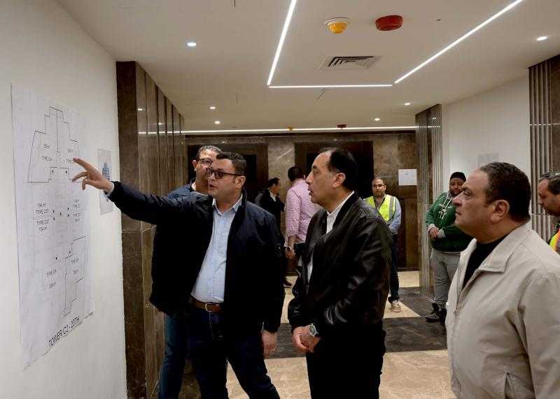 رئيس الوزراء يتفقد وحدات مبادرة ”بيتك في مصر” بـ”العلمين الجديدة”| صور