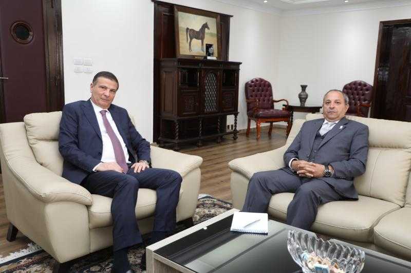 وزير الزراعة ومحافظ بورسعيد يبحثان ملف تقنين الأراضي وفرص الاستثمار الزراعي