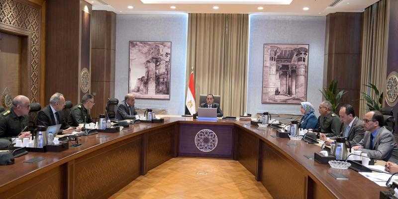 رئيس الوزراء يتابع الموقف التنفيذي لتوصيل المرافق لـ”الدلتا الجديدة”