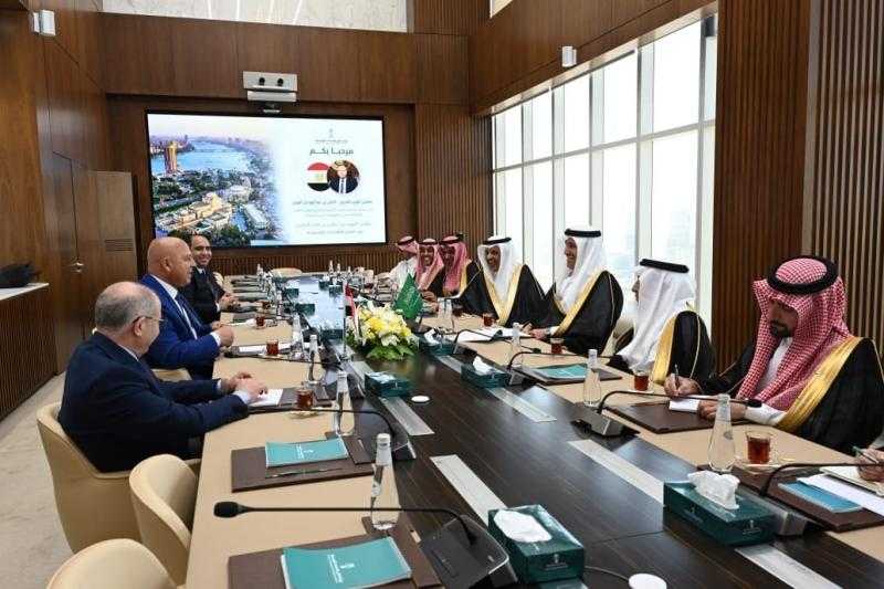 وزير النقل يلتقي نظيره السعودية لتدعيم التعاون المشترك في مجالات النقل