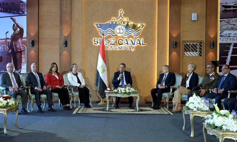 رئيس الوزراء للسفراء الأجانب: الشهور الماضية شهدت تحسن أمن الملاحة في البحر الأحمر