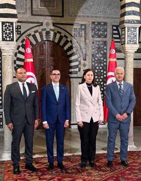 مصر وتونس تبحثان إنشاء خط ملاحي منتظم لتعزيز التبادل التجاري