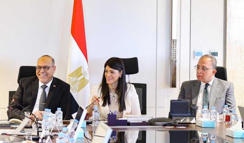 وزيرا التخطيط والعمل يطلقان منصة ”آفاق الفرص والوظائف في مصر”