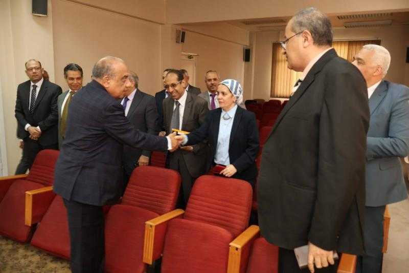 وزير الكهرباء يستعرض خطة تطوير مشروعات مدينة العلوم النووية بأنشاص