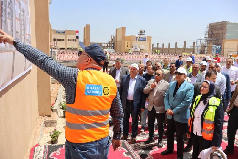الزيارة الثانية خلال أسبوعين.. وزير الكهرباء يتفقد محطة محولات رشيد 2