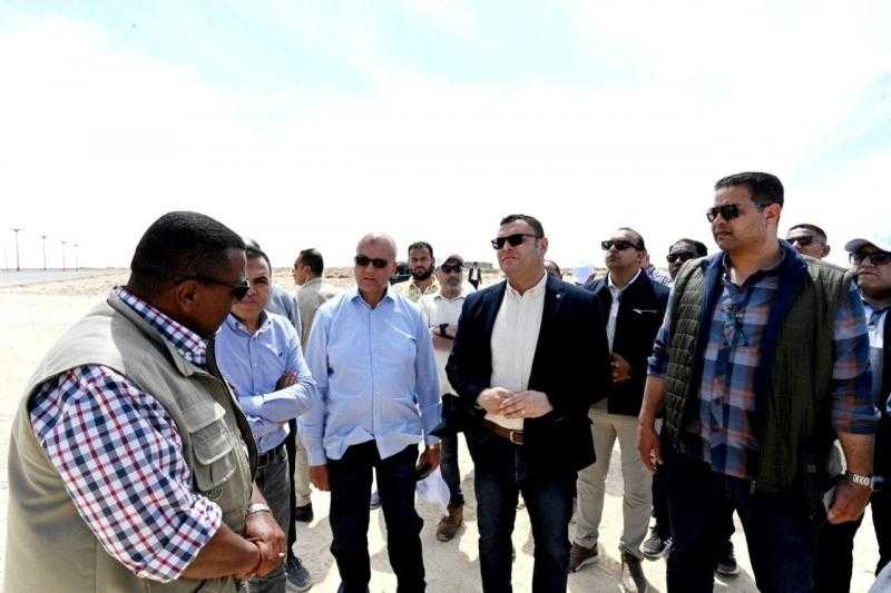 وزير الإسكان يتفقد المدينة التراثية ومشروع ”سكن لكل المصريين” بالعلمين الجديدة| صور