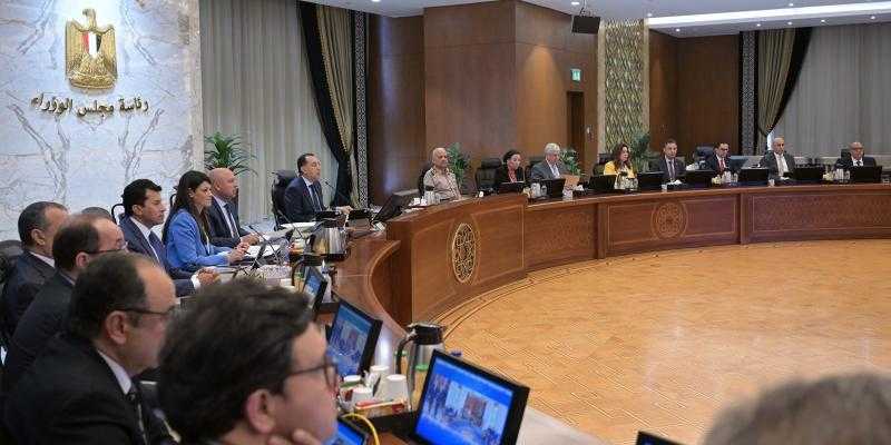مجلس الوزراء: لا علاقة لاتفاقية تطوير منطقة ”كيزاد شرق بورسعيد” بقناة السويس | فيديو
