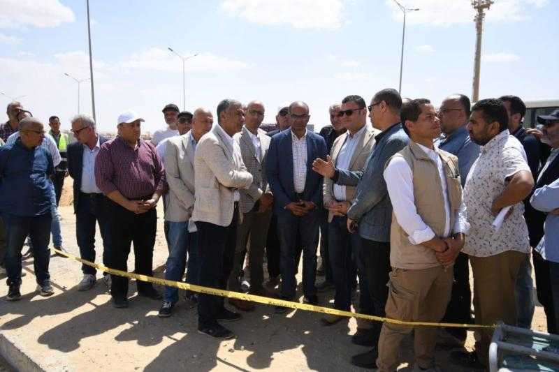 وزير الإسكان يتفقد تنفيذ الخط الإضافي من مأخذ المعادي إلى محطة تنقية القاهرة الجديدة