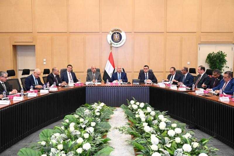 ”التنمية الصناعية” تتوافق على المعايير الجديدة لحساب حوافز تصنيع السيارات