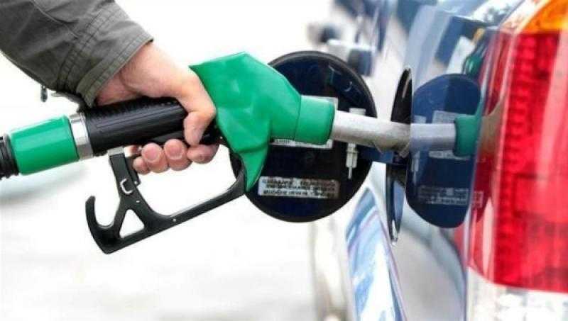 ”البترول”: جار فحص شكاوى المواطنين حول البنزين وأخذ عينات من محطات الوقود المذكورة