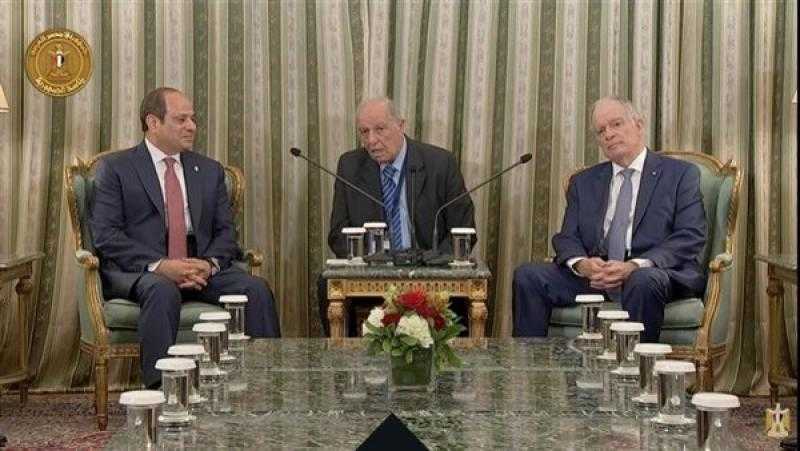 الرئيس اليوناني يعرب عن تقدير بلاده لمصر وحرصها علي تعزيز العلاقات