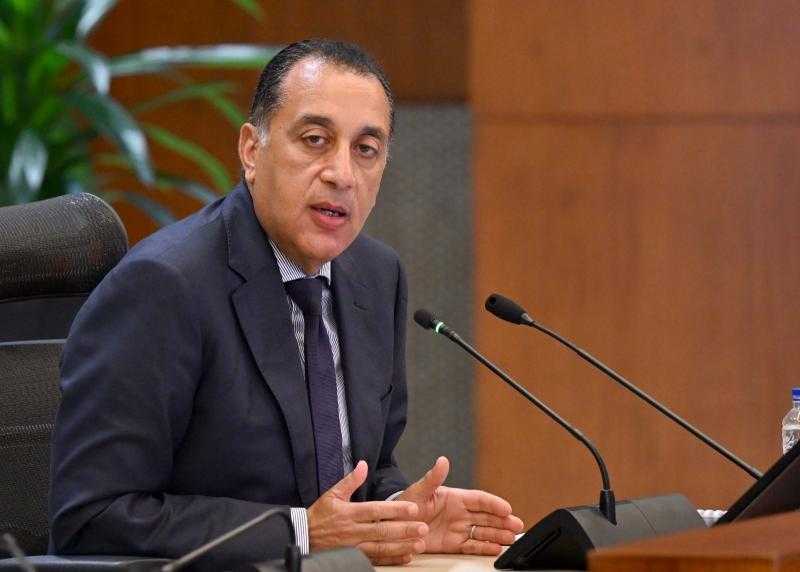 لا بيع بالمنطقة.. رئيس الوزراء: يوجد 14 مُطورًا صناعيًا بنفس نظام ”مواني أبوظبي” في السخنة وشرق بورسعيد