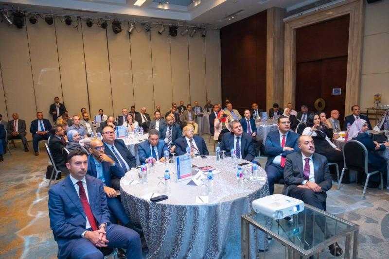 فرص واعدة على خريطة الاستثمار.. بوابة مصر للاستكشاف تنظّم ورشة عمل لتعزيز جذب الاستثمارات