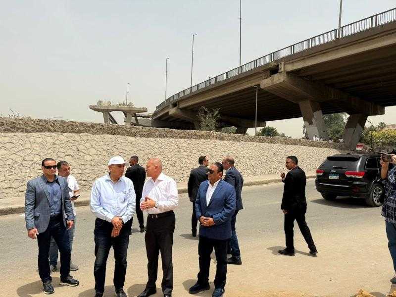 رئيس الوزراء يتابع مشروع تطوير محيط منطقة السيدة عائشة