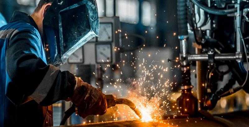 المركزي للإحصاء: ارتفاع القياسي للصناعات التحويلية والاستخراجية بنسبة 3.9% خلال مارس