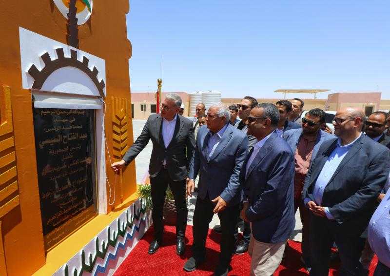 وزير البترول يفتتح محطة الغاز التابعة لـ”طاقة غاز” بمدينة الخارجة| صور