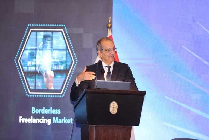 وزير الاتصالات: القطاع الأعلى نموًا بين قطاعات الدولة بمعدل نمو سنوي بلغ 16%