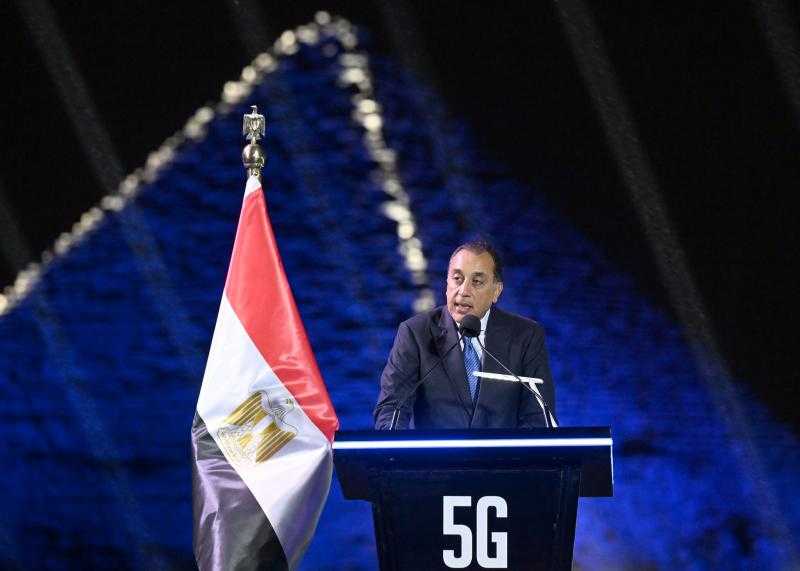 رئيس الوزراء: إطلاق خدمات الجيل الخامس تُمكّننا من تسريع التحول الرقمي في كل القطاعات