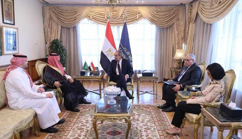 مصر والسعودية تبحثان فتح آفاق جديدة للتعاون في مجالات الاتصالات وتكنولوجيا المعلومات