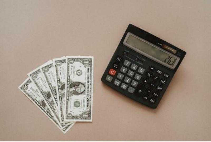 كيف تؤثر أسعار الفائدة الأمريكية على اقتصاديات الدول العربية؟