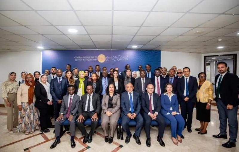 «المركزي» يستضيف برنامجًا تدريبيًا حول اختبارات الضغوط للبنوك المركزية بدول الكوميسا