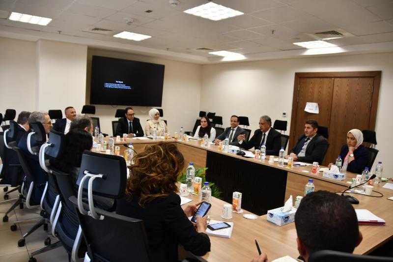”البترول” تبحث مع ”البنك الأوروبي” تعزيز التعاون في مجالات تحسين كفاءة الطاقة