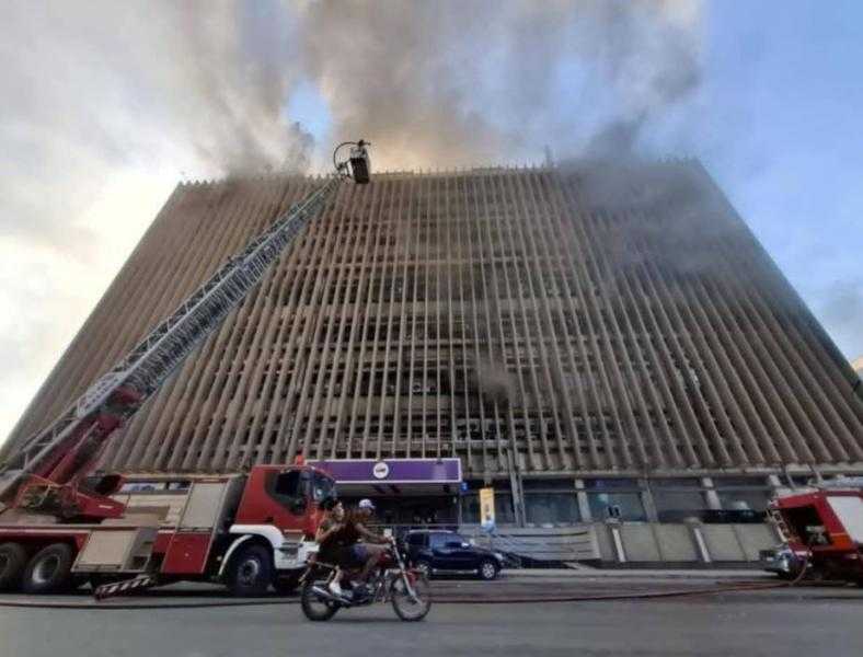 النيابة تُباشر التحقيقات في حريق سنترال رمسيس